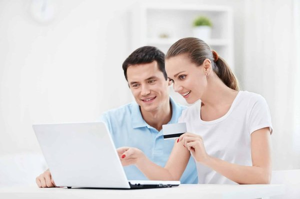 Choisir sa banque pro : critères et comparaisons