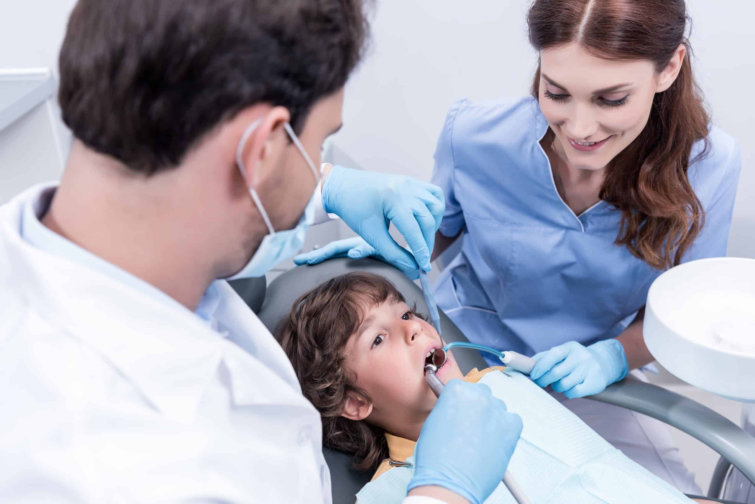 Urgence dentiste dans la Valette du Var : Que faire ?